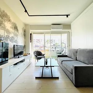 Studio Europa , Juan-les-Pins France